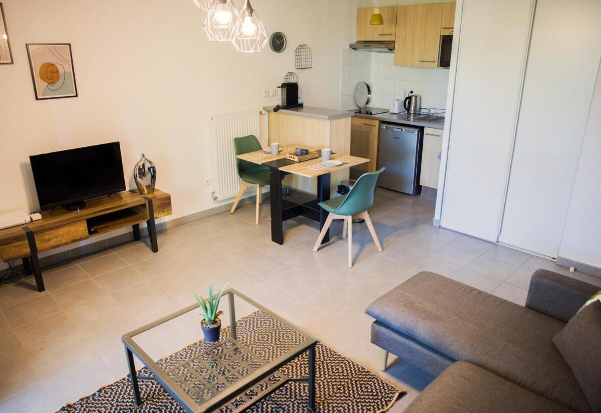 Le Jardin Sequoia ~ Climatisation ~ Parking Appartement LʼUnion Buitenkant foto